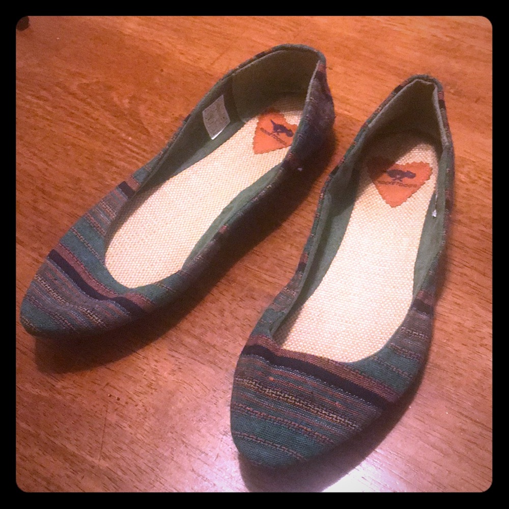 Rocket dog green woven flats